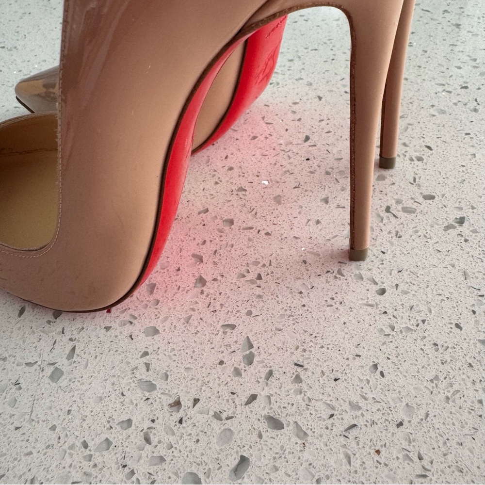 Christian Louboutin Nude Patent Leather Heels - Picture 5 of 10